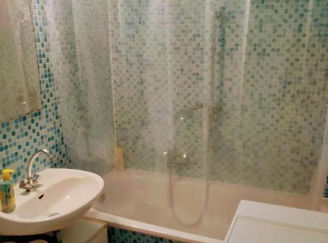 Mitte Von Mitte - Blick Auf Den Turm 베를린