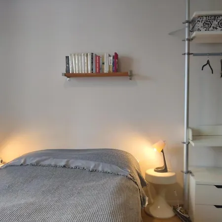 Mitte Von Mitte - Blick Auf Den Turm شقة