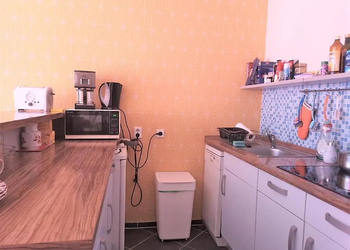 Mitte Von Mitte - Blick Auf Den Turm *